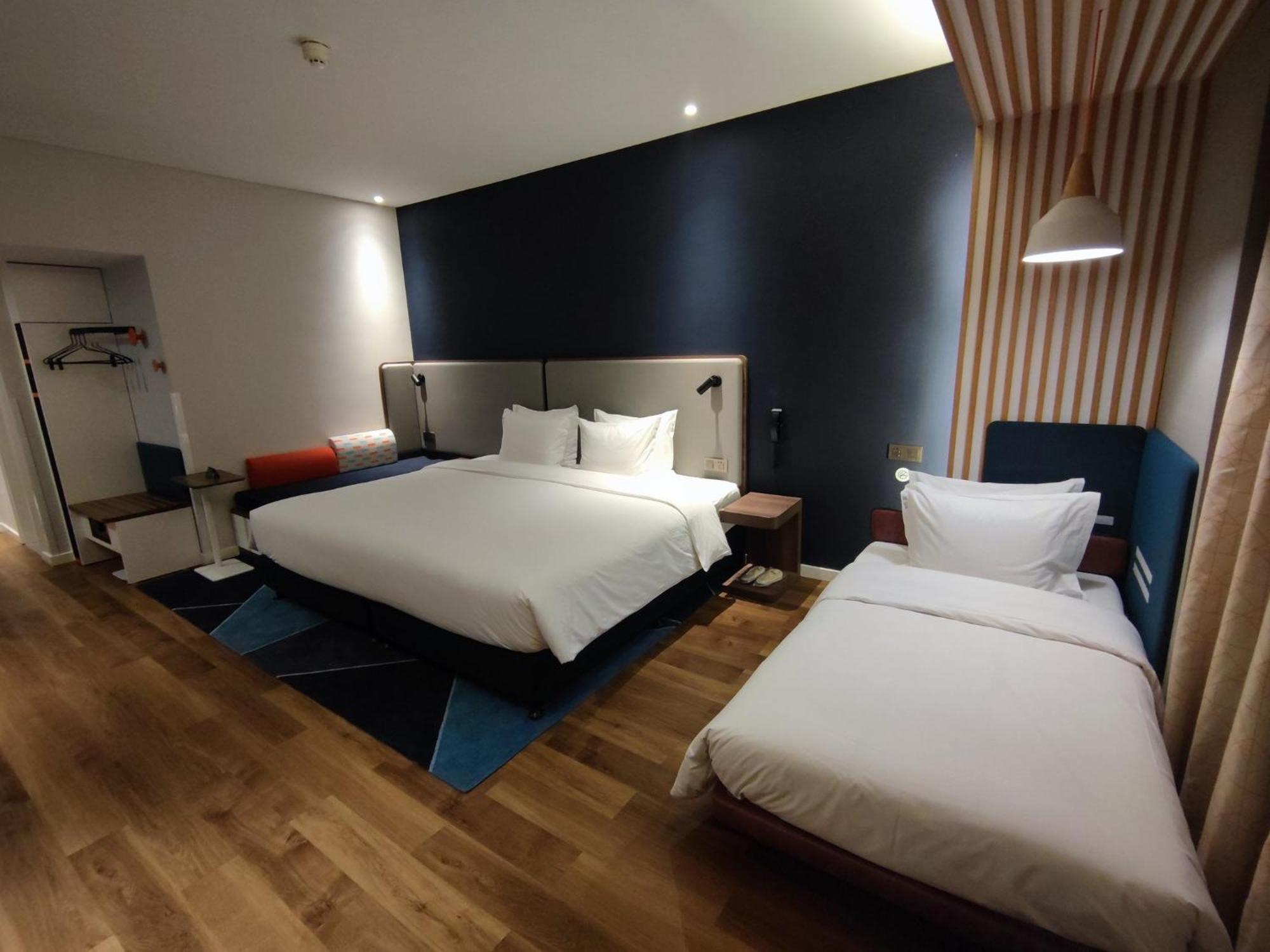 Holiday Inn Express Yinchuan Downtown By Ihg Екстер'єр фото