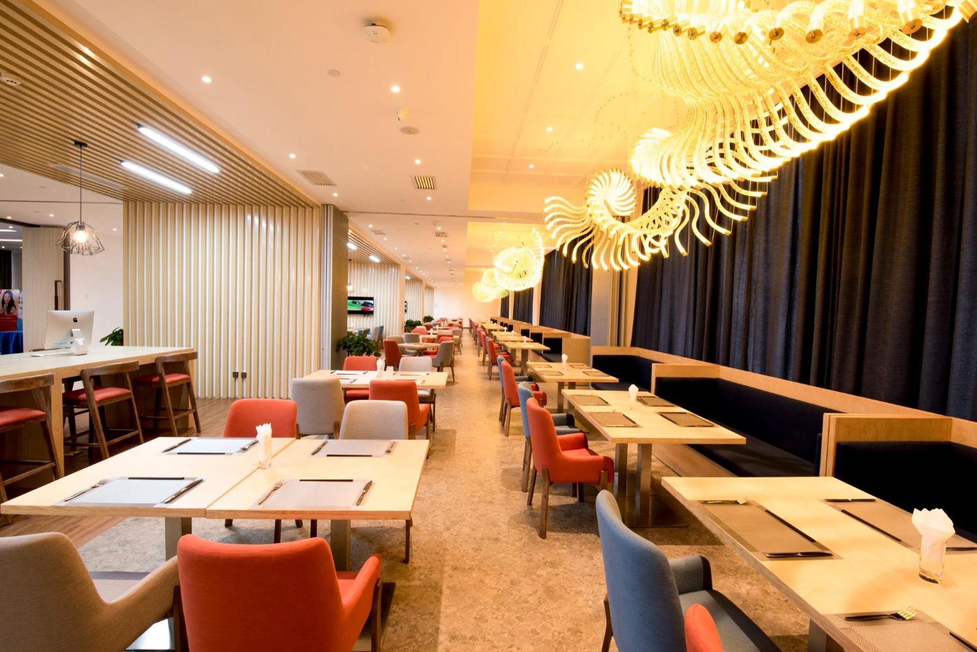 Holiday Inn Express Yinchuan Downtown By Ihg Екстер'єр фото